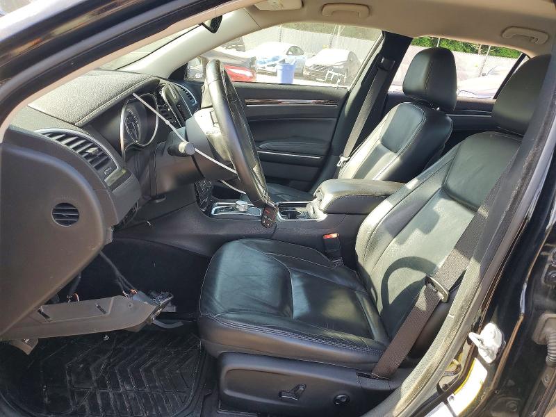 Продажа на аукционе авто 2017 Chrysler 300, vin: 2C3CCARGXHH585854, номер лота: 56048226