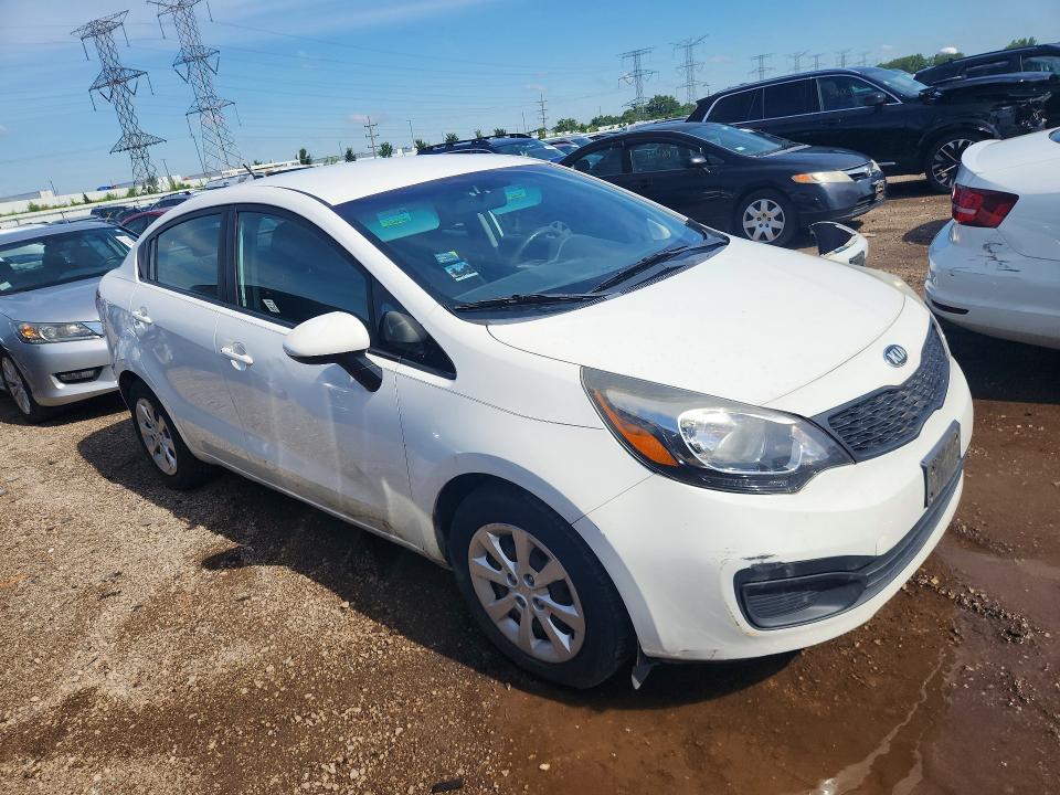 58311756 :رقم المزاد ، KNADM4A3XF6427050 vin ، 2015 Kia Rio مزاد بيع
