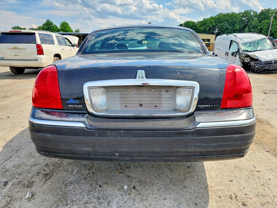 Aukcja sprzedaży 2007 Lincoln Town Car, vin: 1LNHM81V37Y622177, numer aukcji: 58632406