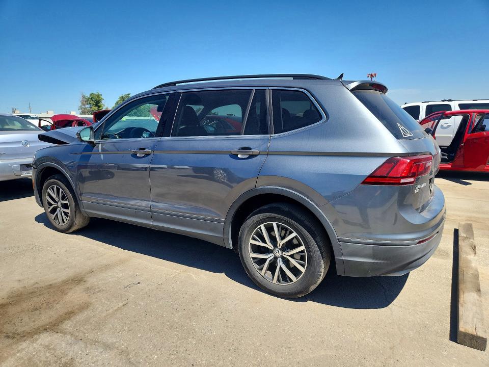57091706 :رقم المزاد ، 3VV3B7AX2KM121643 vin ، 2019 Volkswagen Tiguan مزاد بيع