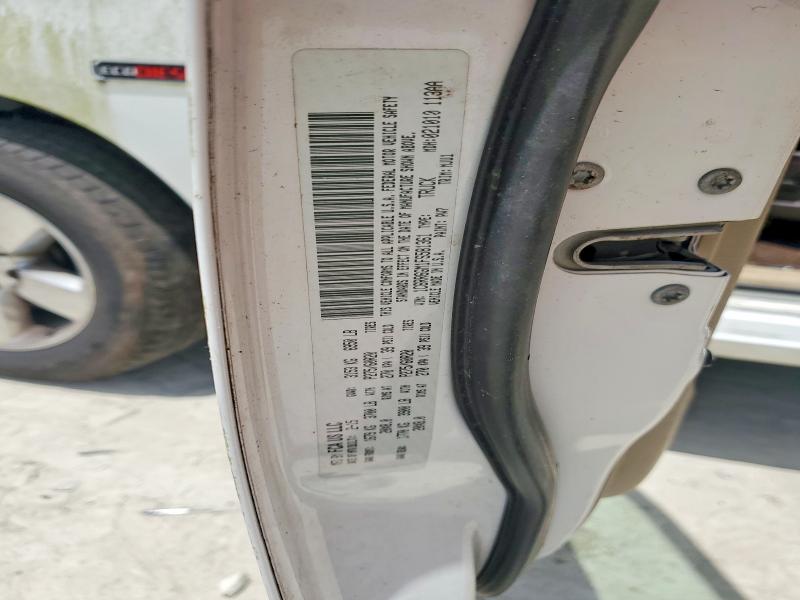 57476746 :رقم المزاد ، 1C6RR6GM1FS581361 vin ، 2015 Ram 1500 مزاد بيع