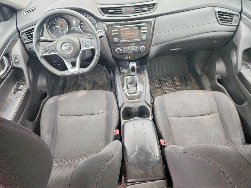2017 Nissan Rogue მანქანა იყიდება აუქციონზე, vin: 5N1AT2MV1HC751935, აუქციონის ნომერი: 56473286