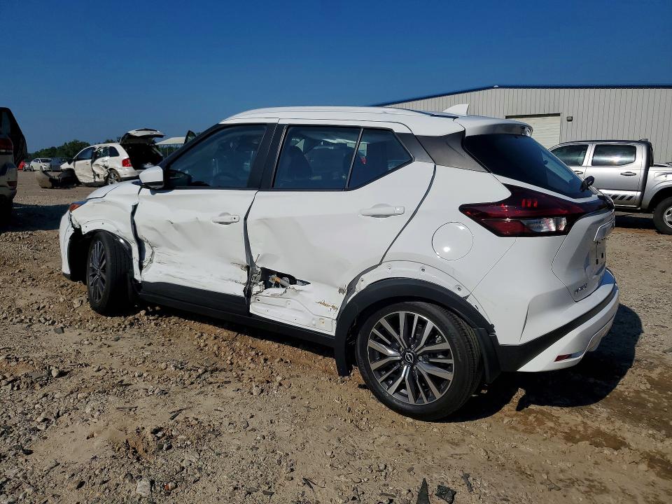 2022 Nissan Kicks მანქანა იყიდება აუქციონზე, vin: 3N1CP5CV6NL493693, აუქციონის ნომერი: 56637506