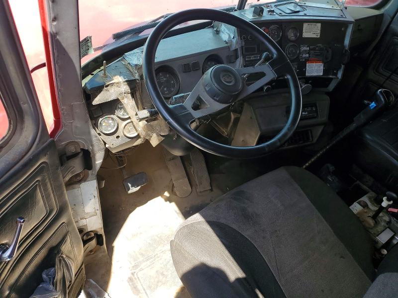 54810646 :رقم المزاد ، 1M2P267C9YM053730 vin ، 2000 Mack Rd600 مزاد بيع