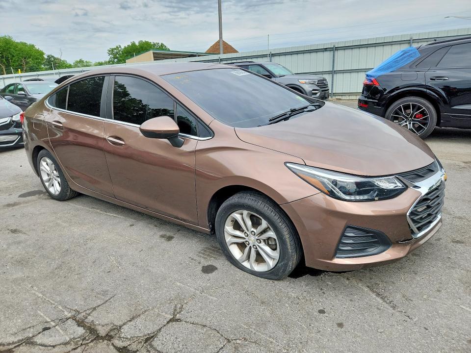 Продаж на аукціоні авто 2019 Chevrolet Cruze, vin: 1G1BE5SM1K7137507, номер лоту: 58197946