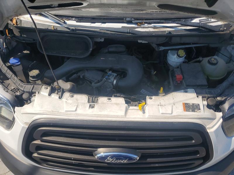 58777926 :رقم المزاد ، 1FTYR2CMXKKA61138 vin ، 2019 Ford Transit مزاد بيع