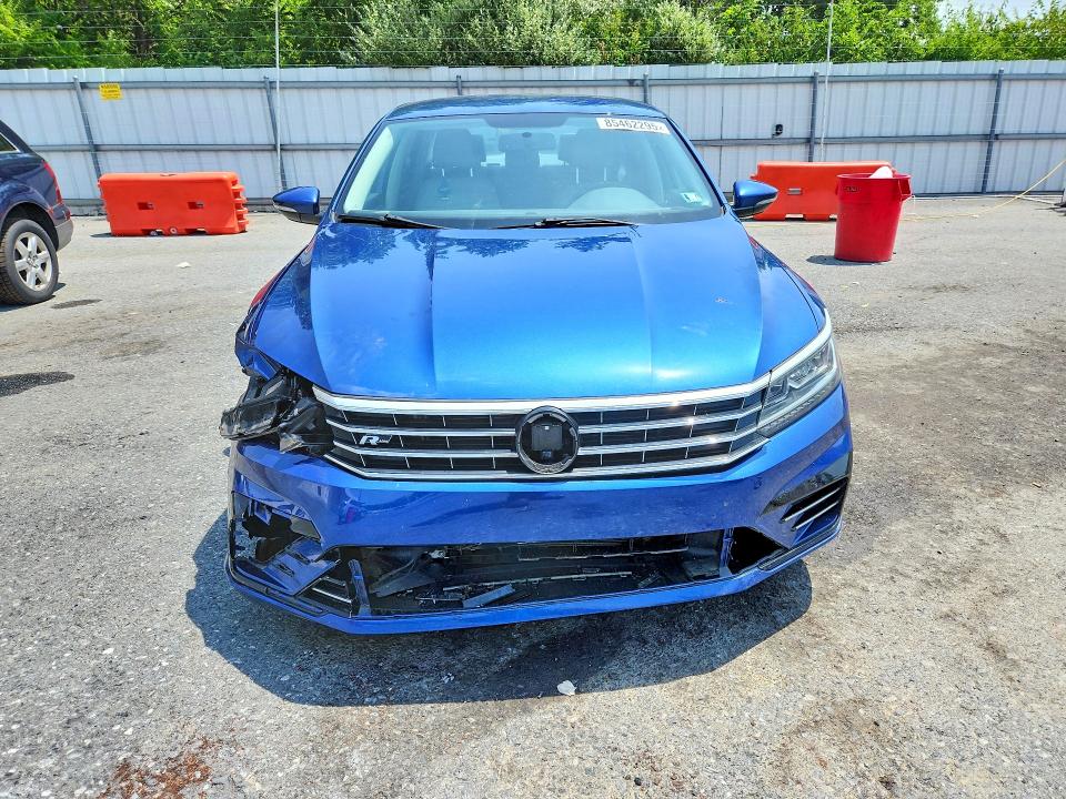 85462295 :رقم المزاد ، 1VWDT7A34HC066407 vin ، 2017 Volkswagen Passat مزاد بيع