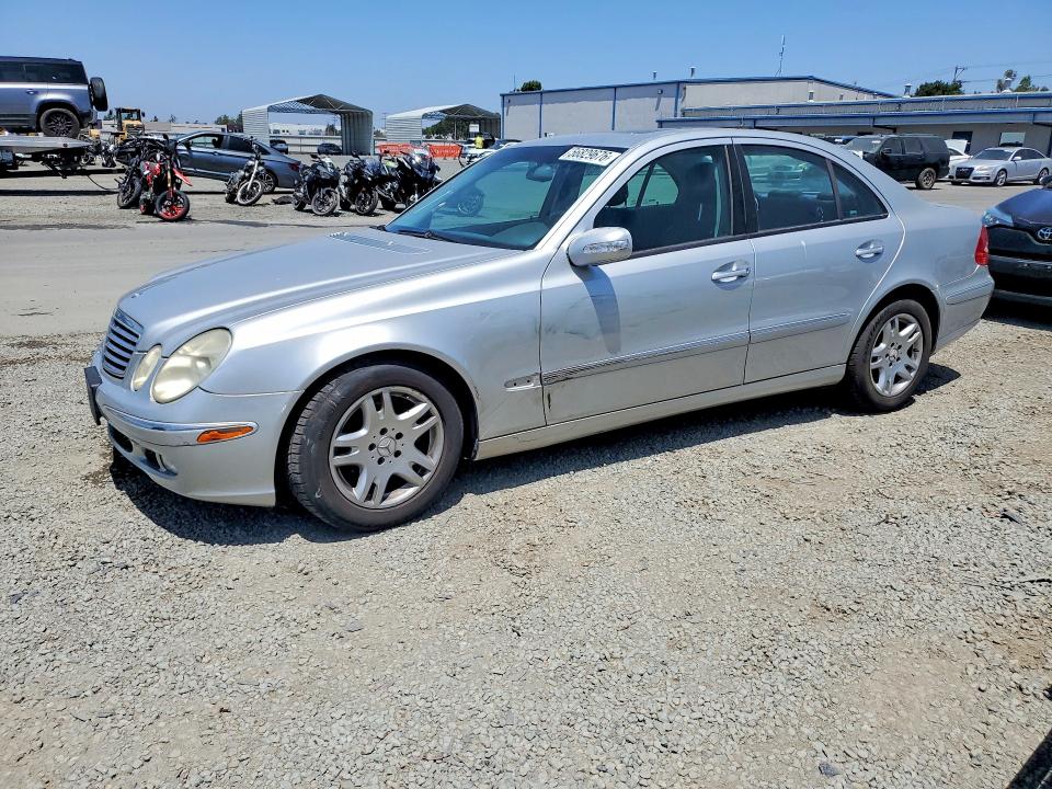2005 Mercedes-benz E მანქანა იყიდება აუქციონზე, vin: WDBUF65J45A607023, აუქციონის ნომერი: 56829676