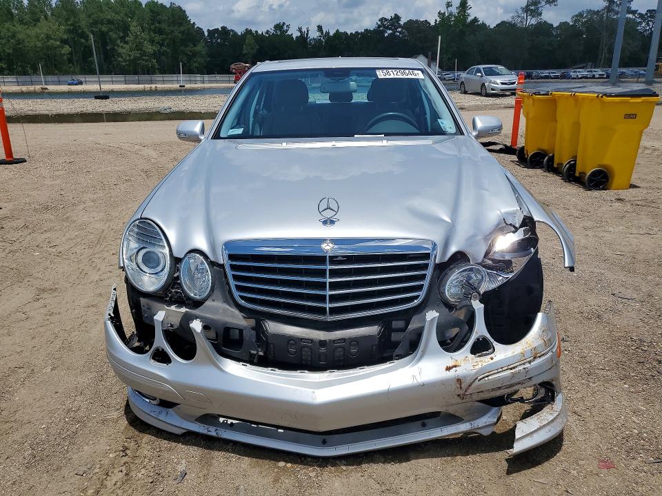 2008 Mercedes-benz E მანქანა იყიდება აუქციონზე, vin: WDBUF56X68B204835, აუქციონის ნომერი: 58129646