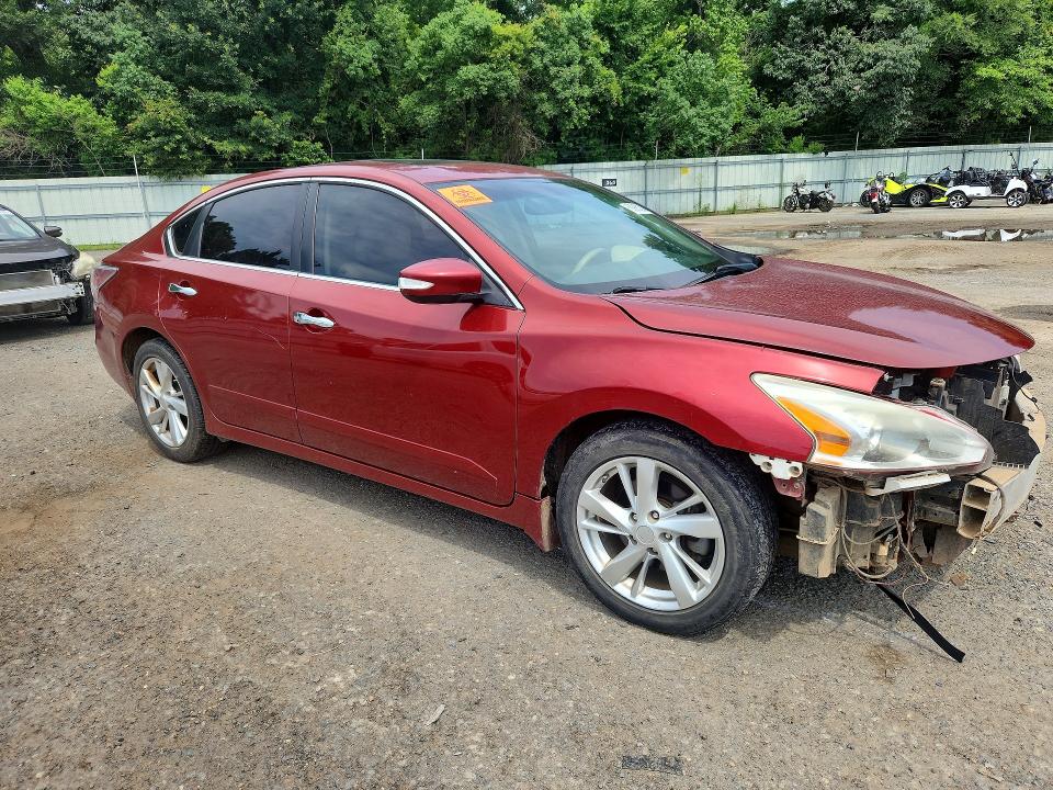 2014 Nissan Altima მანქანა იყიდება აუქციონზე, vin: 1N4AL3AP0EC111717, აუქციონის ნომერი: 58965236