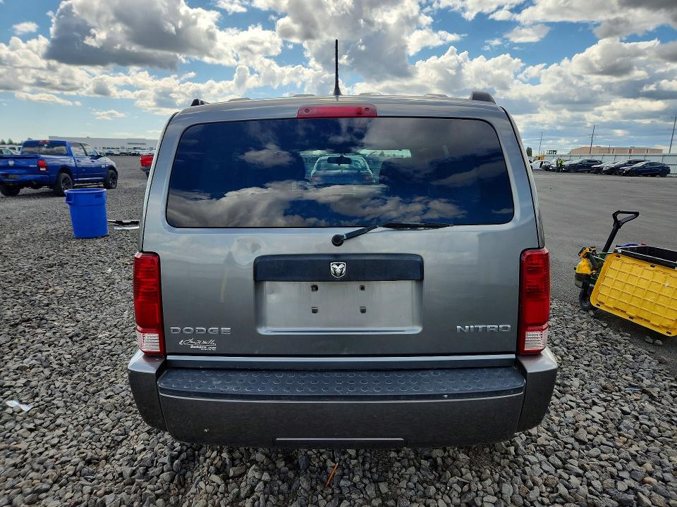 56860766 :رقم المزاد ، 1D4PU4GK2BW604508 vin ، 2011 Dodge Nitro مزاد بيع