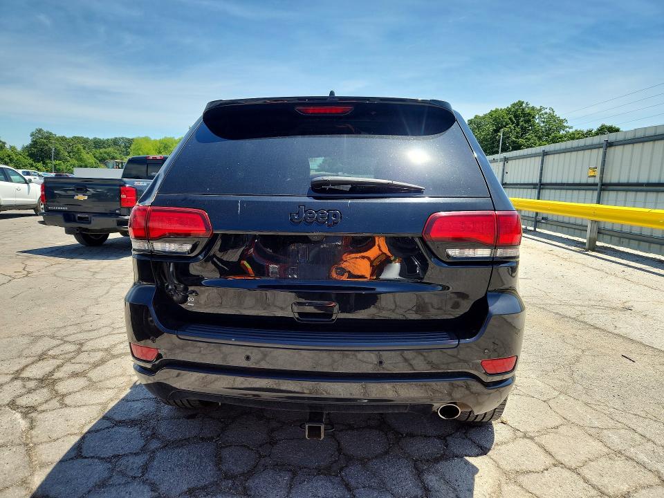 55866776 :رقم المزاد ، 1C4RJFAGXJC499716 vin ، 2018 Jeep Grand Cherokee مزاد بيع