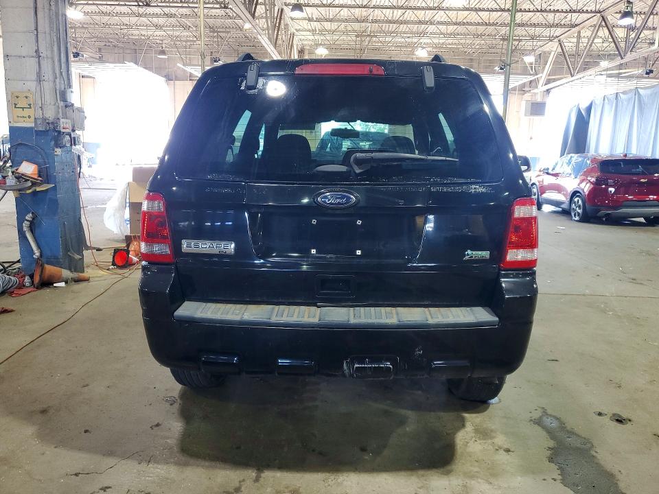 2010 Ford Escape მანქანა იყიდება აუქციონზე, vin: 1FMCU0DG1AKA63280, აუქციონის ნომერი: 56974006