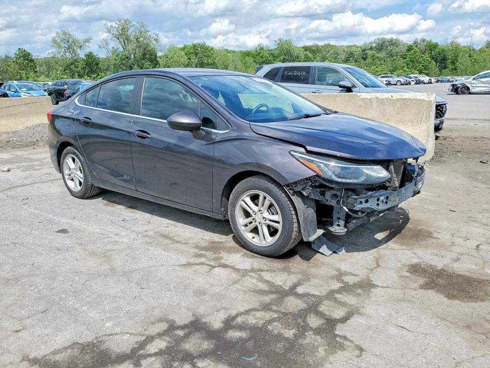 2017 Chevrolet Cruze მანქანა იყიდება აუქციონზე, vin: 1G1BE5SM9H7261971, აუქციონის ნომერი: 58018996