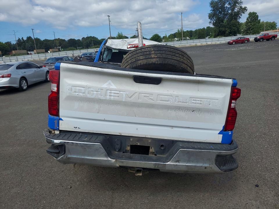 57519586 :رقم المزاد ، 3GCNWAEF5MG279812 vin ، 2021 Chevrolet Silverado مزاد بيع