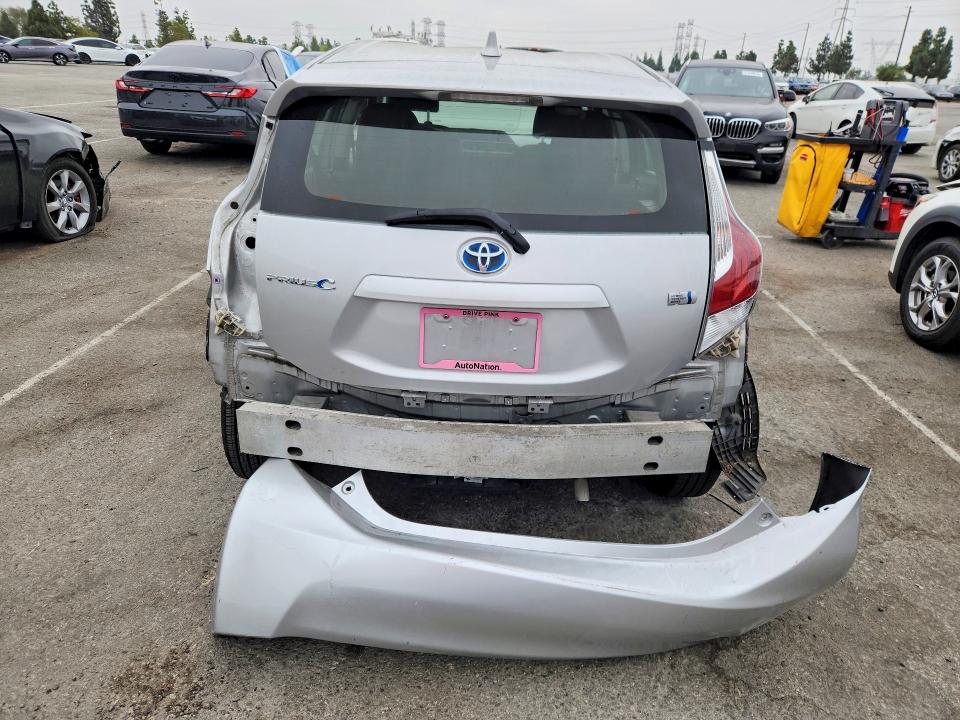 Продажа на аукционе авто 2015 Toyota Prius C, vin: JTDKDTB38F1586309, номер лота: 57894976