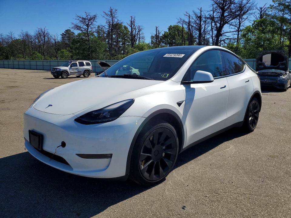 56429096 :رقم المزاد ، 7SAYGDEE3PF632418 vin ، 2023 Tesla Model Y مزاد بيع