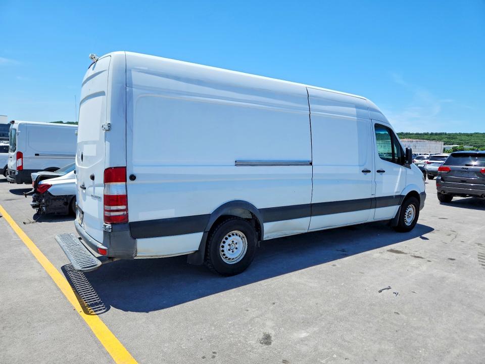 Продаж на аукціоні авто 2015 Mercedes-benz Sprinter, vin: WD3PE8DBXFP133921, номер лоту: 57317466