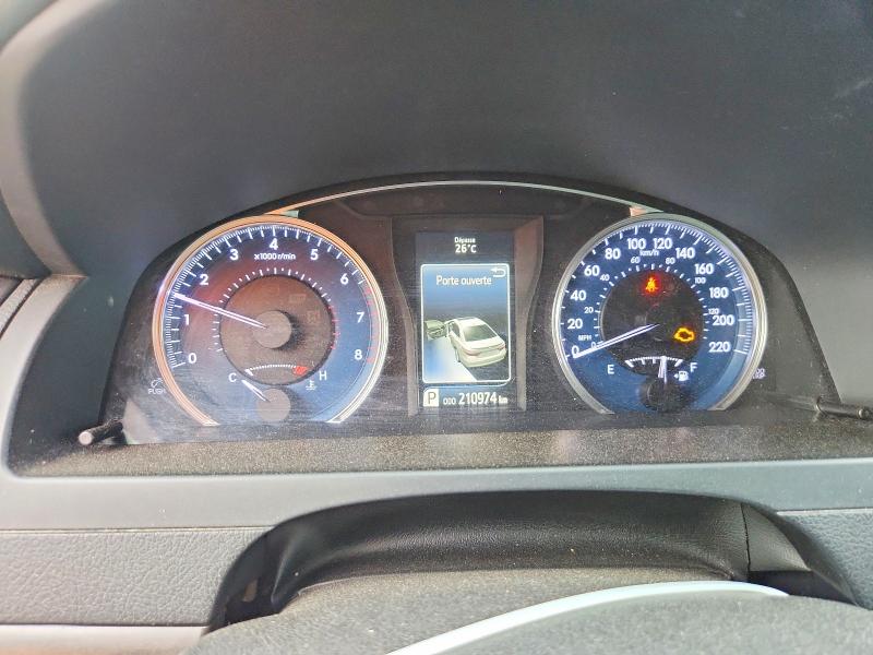57639506 :رقم المزاد ، 4T1BF1FK4GU588554 vin ، 2016 Toyota Camry مزاد بيع