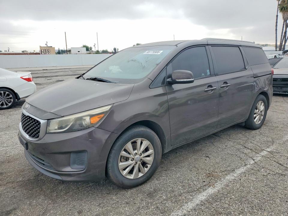 58779906 :رقم المزاد ، KNDMB5C16F6027996 vin ، 2015 Kia Sedona مزاد بيع