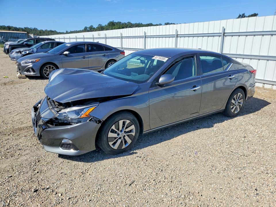 Продажа на аукционе авто 2020 Nissan Altima, vin: 1N4BL4BV5LC262332, номер лота: 55716306