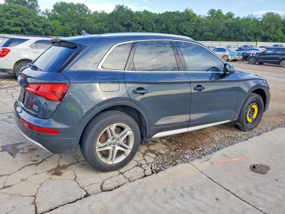 58826346 :رقم المزاد ، WA1BNAFY5J2222742 vin ، 2018 Audi Q5 مزاد بيع