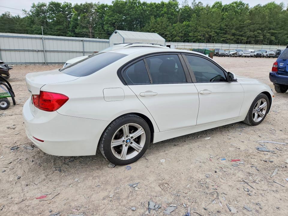 56738536 :رقم المزاد ، WBA3B1C53EK134904 vin ، 2014 Bmw 320 مزاد بيع