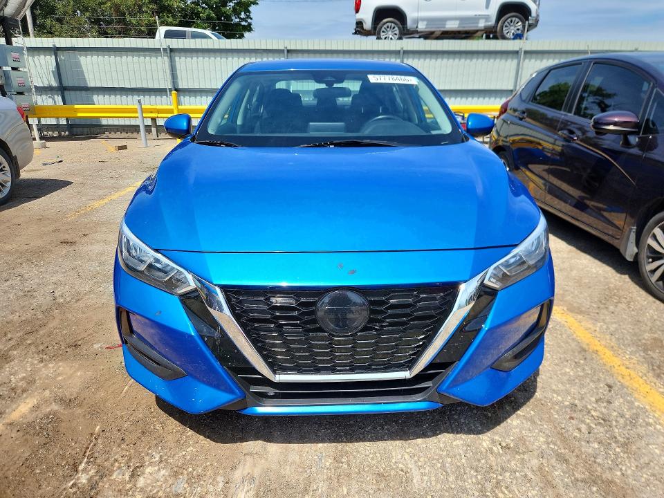 Продажа на аукционе авто 2022 Nissan Sentra, vin: 3N1AB8CV9NY261020, номер лота: 57778466