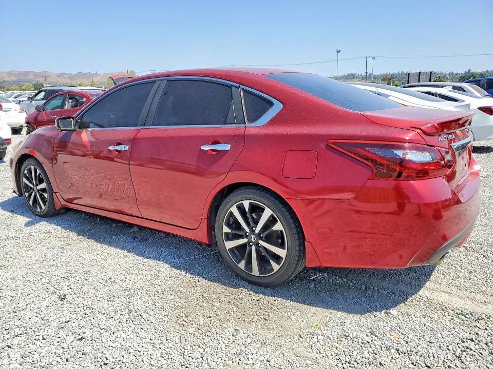 Продажа на аукционе авто 2018 Nissan Altima, vin: 1N4AL3AP4JC181781, номер лота: 58154366
