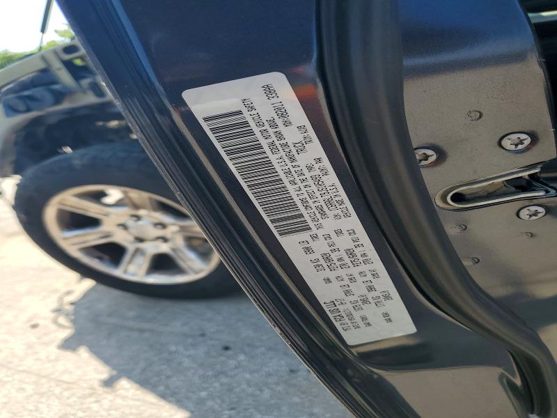 58596076 :رقم المزاد ، 1C6RR6LT9JS105493 vin ، 2018 Ram 1500 مزاد بيع