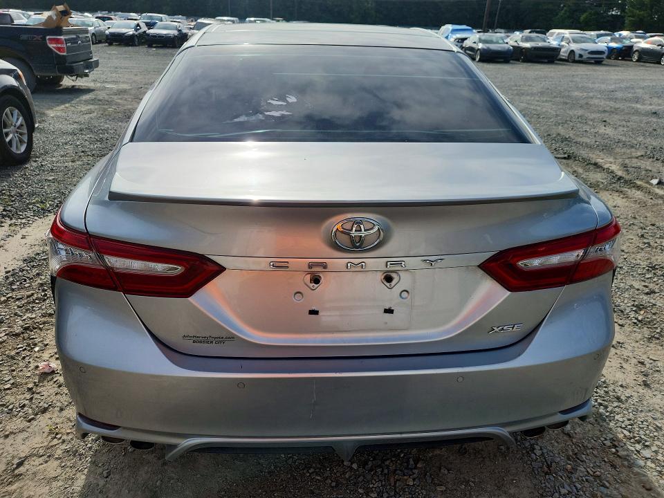 Aukcja sprzedaży 2018 Toyota Camry, vin: 4T1B61HK2JU106863, numer aukcji: 57926476