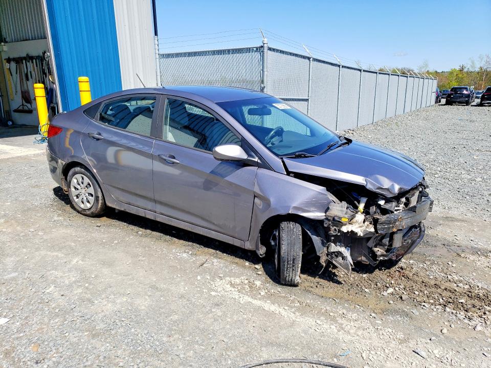 2017 Hyundai Accent მანქანა იყიდება აუქციონზე, vin: KMHCT4AEXHU301686, აუქციონის ნომერი: 55723656
