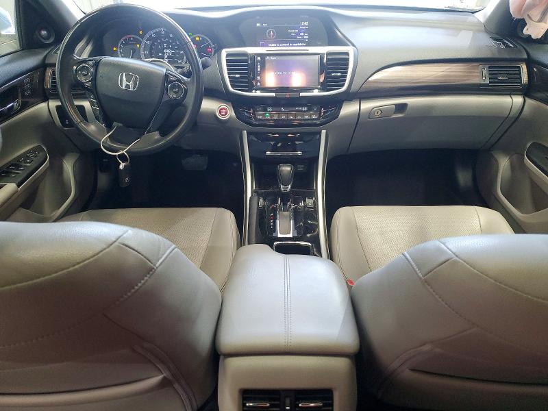 57629226 :رقم المزاد ، 1HGCR2F83HA009911 vin ، 2017 Honda Accord مزاد بيع