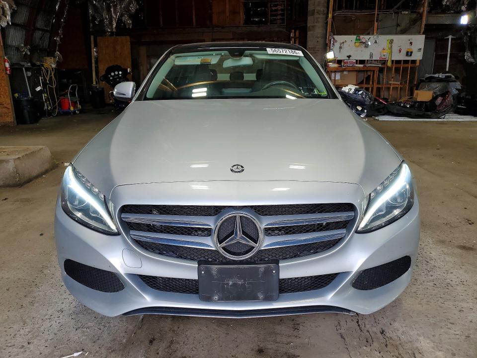 56572186 :رقم المزاد ، 55SWF4KB9GU173654 vin ، 2016 Mercedes-benz C مزاد بيع