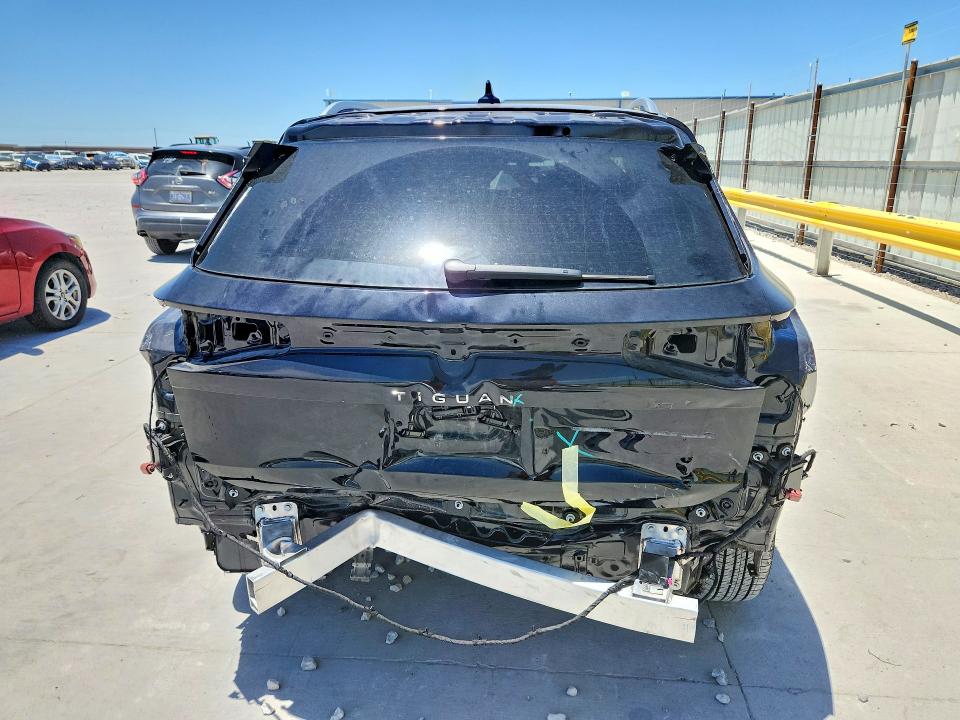 Продаж на аукціоні авто 2026 Volkswagen Tiguan, vin: 3VVCR7RM0TM026408, номер лоту: 55635396
