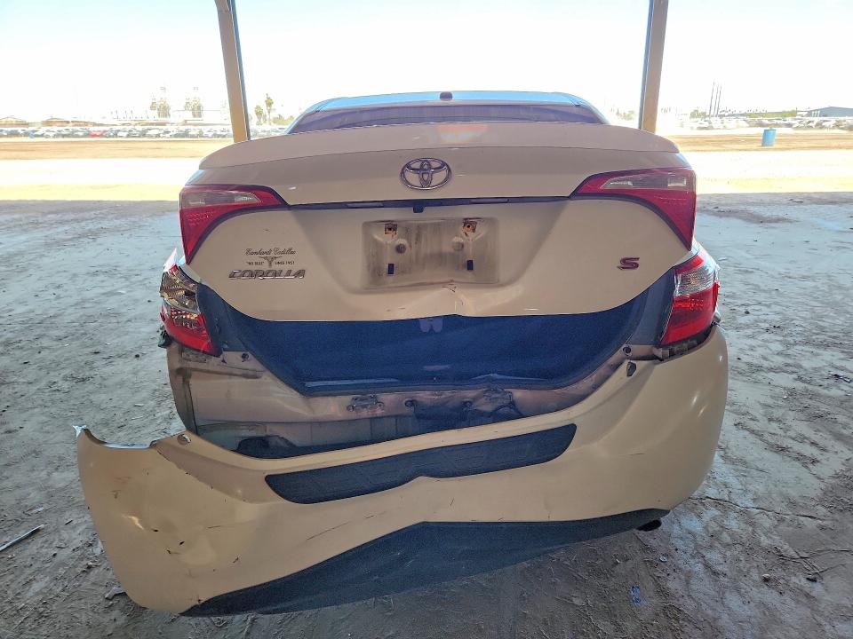 55614276 :رقم المزاد ، 2T1BURHE8EC027185 vin ، 2014 Toyota Corolla مزاد بيع