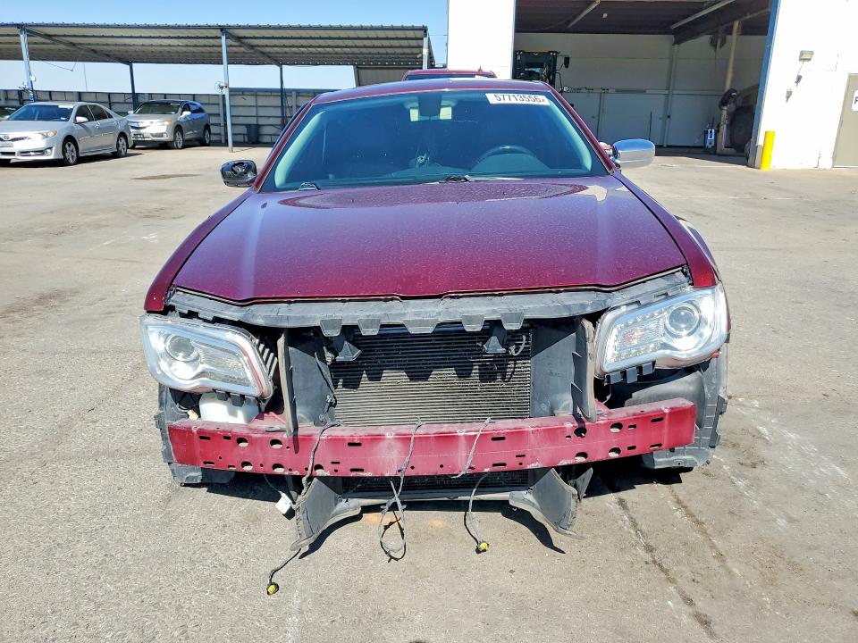 57713556 :رقم المزاد ، 2C3CCAEG3LH141830 vin ، 2020 Chrysler 300 مزاد بيع