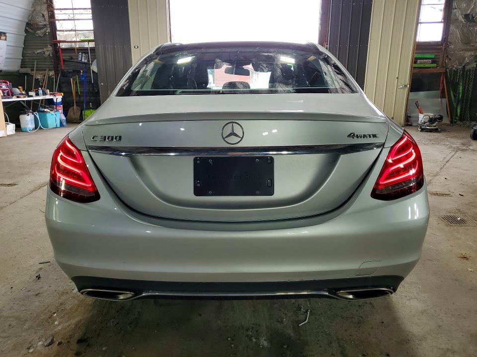 56572186 :رقم المزاد ، 55SWF4KB9GU173654 vin ، 2016 Mercedes-benz C مزاد بيع