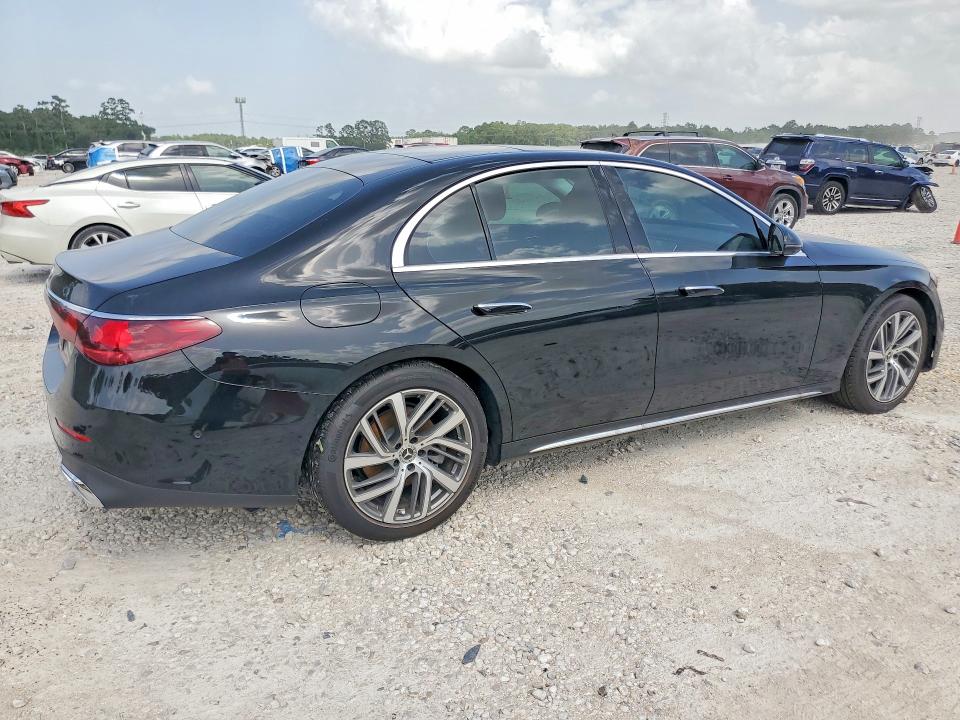 Aukcja sprzedaży 2025 Mercedes-benz E, vin: W1KLF4GB0SA132530, numer aukcji: 58706206