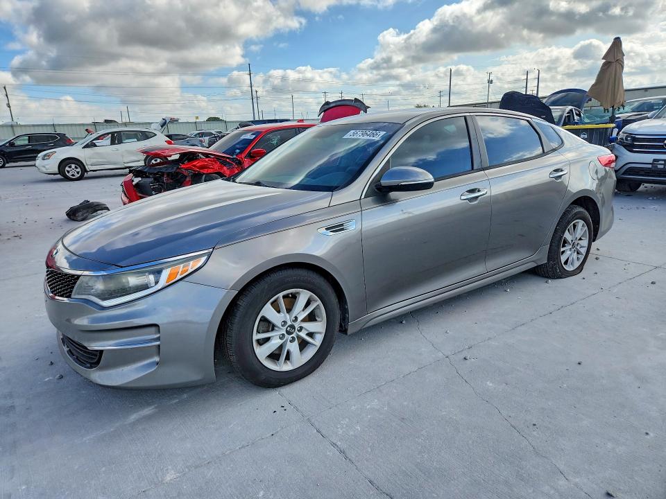 2017 Kia Optima მანქანა იყიდება აუქციონზე, vin: 5XXGT4L32HG148633, აუქციონის ნომერი: 56796466