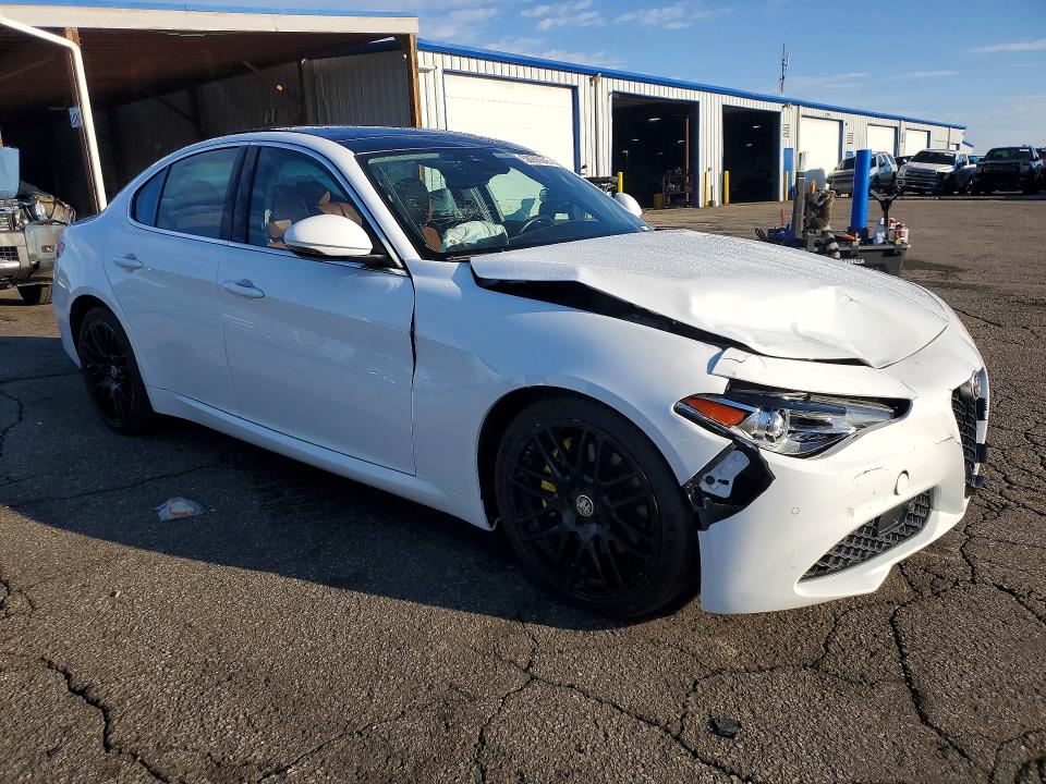 2019 Alfa Romeo Giulia მანქანა იყიდება აუქციონზე, vin: ZARFAMBN5K7602514, აუქციონის ნომერი: 58986066