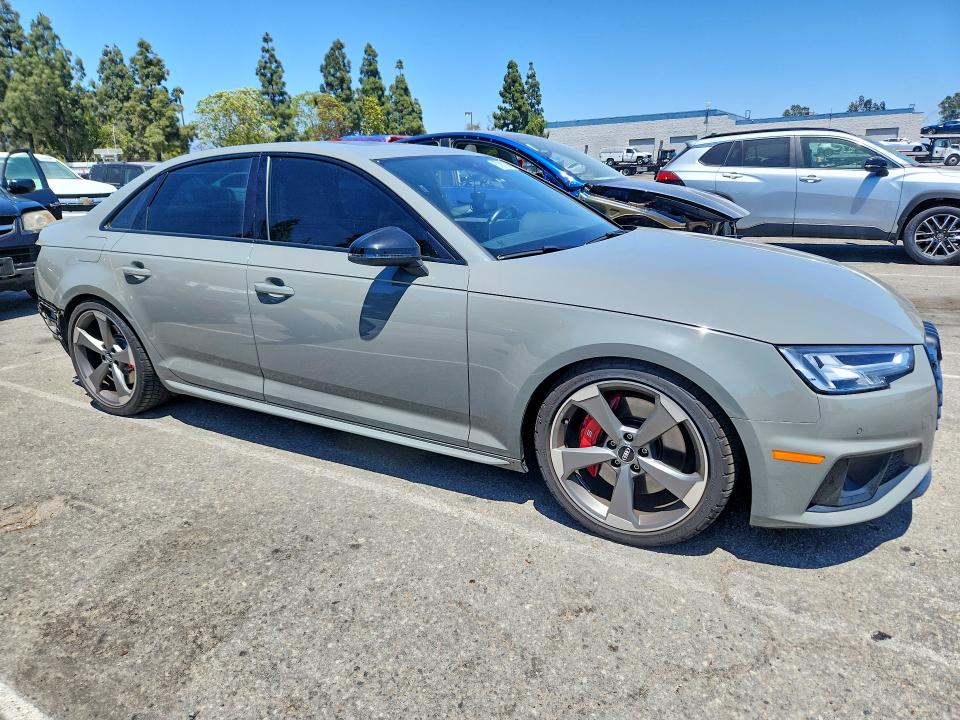 Продажа на аукционе авто 2019 Audi S4, vin: WAUB4AF48KA111368, номер лота: 57367236