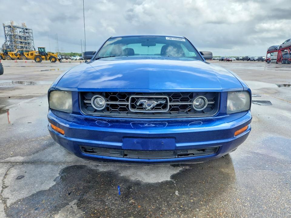 2006 Ford Mustang მანქანა იყიდება აუქციონზე, vin: 1ZVFT80N665182937, აუქციონის ნომერი: 56149306