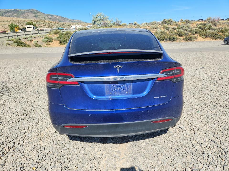 2020 Tesla Model X მანქანა იყიდება აუქციონზე, vin: 5YJXCAE21LF238211, აუქციონის ნომერი: 57231956