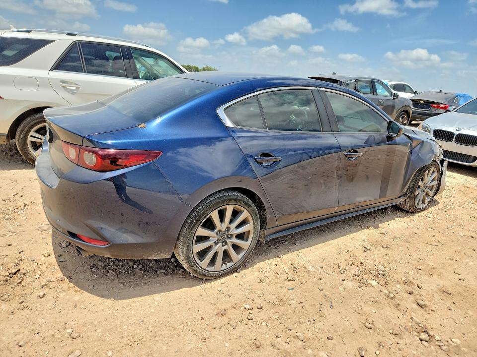 2022 Mazda 3 მანქანა იყიდება აუქციონზე, vin: 3MZBPABL0NM315321, აუქციონის ნომერი: 59067726