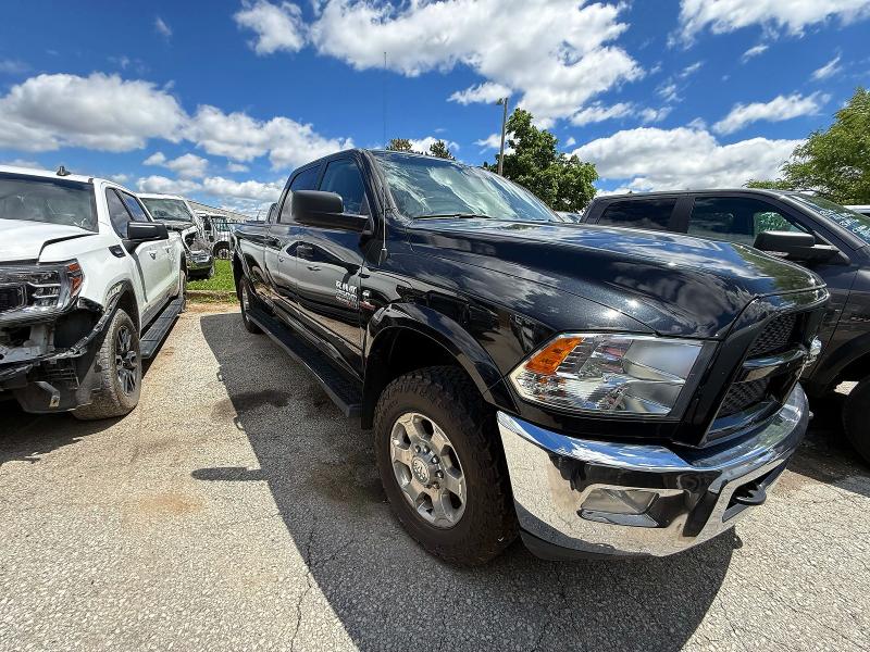 57972116 :رقم المزاد ، 3C6UR5JL0JG273487 vin ، 2018 Ram 2500 مزاد بيع