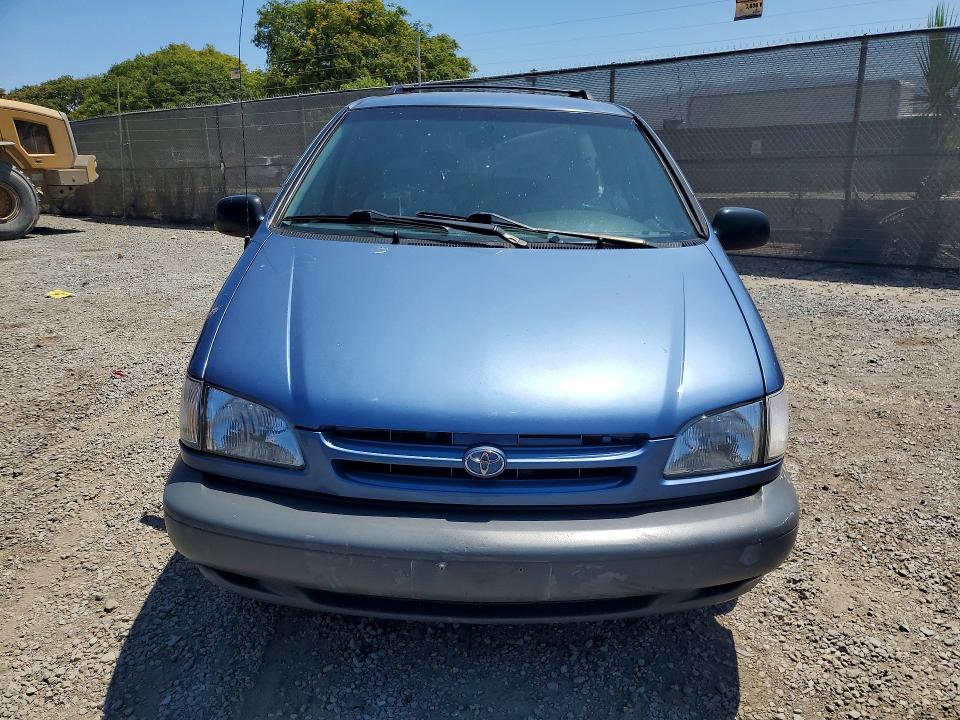 Продажа на аукционе авто 1998 Toyota Sienna, vin: 4T3ZF13C5WU042802, номер лота: 57003916