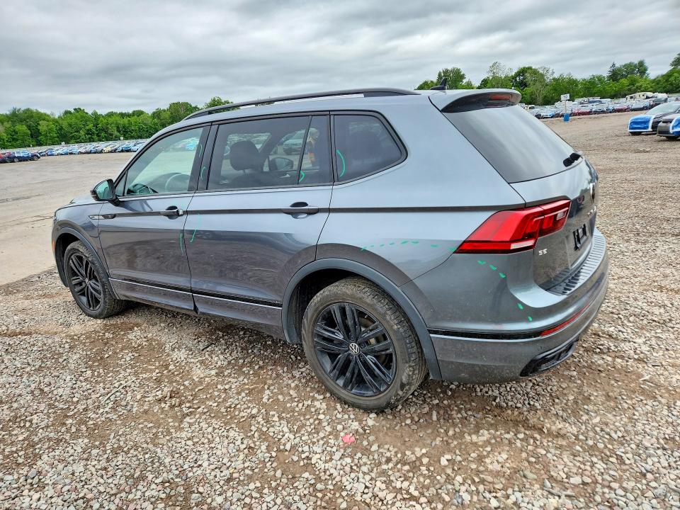 57404206 :رقم المزاد ، 3VV8B7AX8NM126095 vin ، 2022 Volkswagen Tiguan مزاد بيع