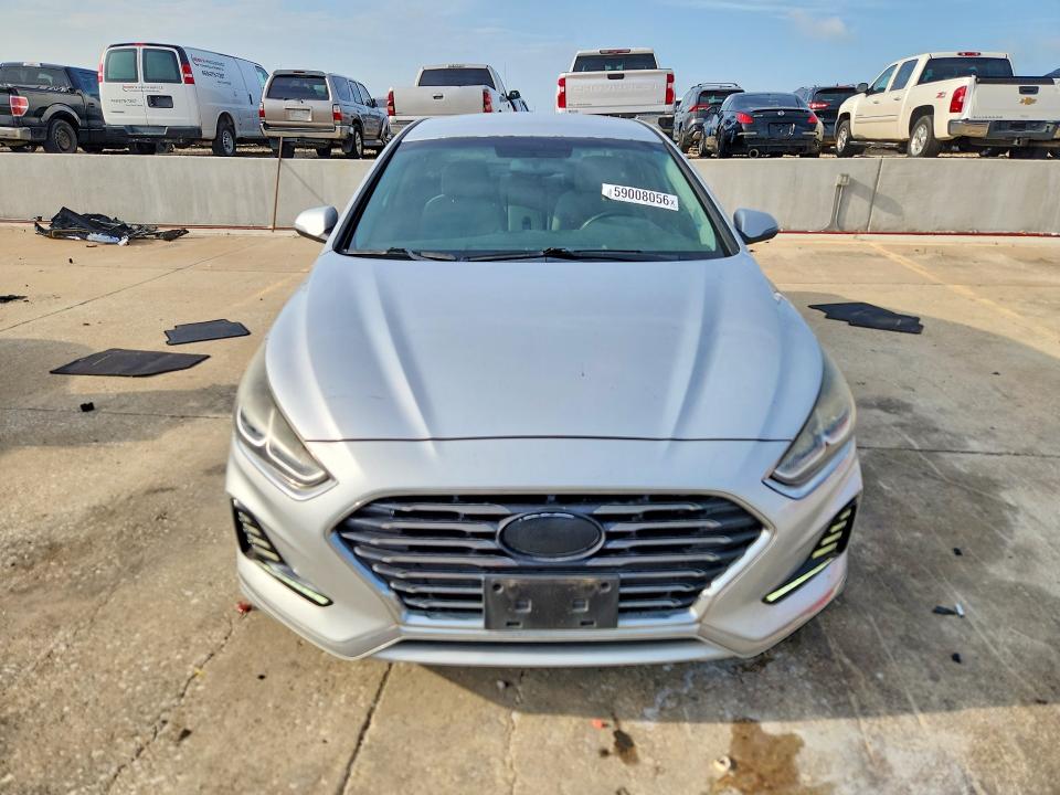 59008056 :رقم المزاد ، 5NPE34AF3JH630638 vin ، 2018 Hyundai Sonata مزاد بيع