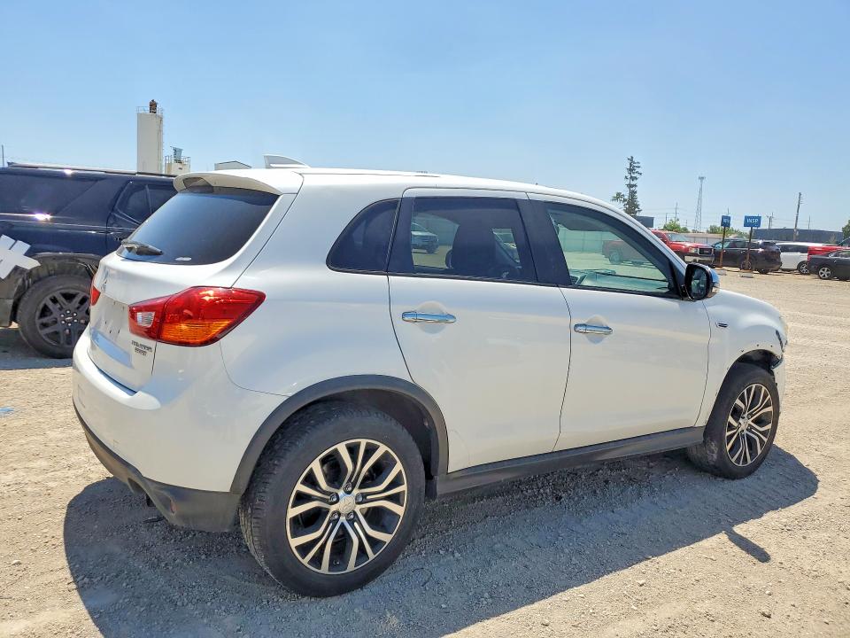 55336946 :رقم المزاد ، JA4AR3AU3HZ003313 vin ، 2017 Mitsubishi Outlander Sport مزاد بيع